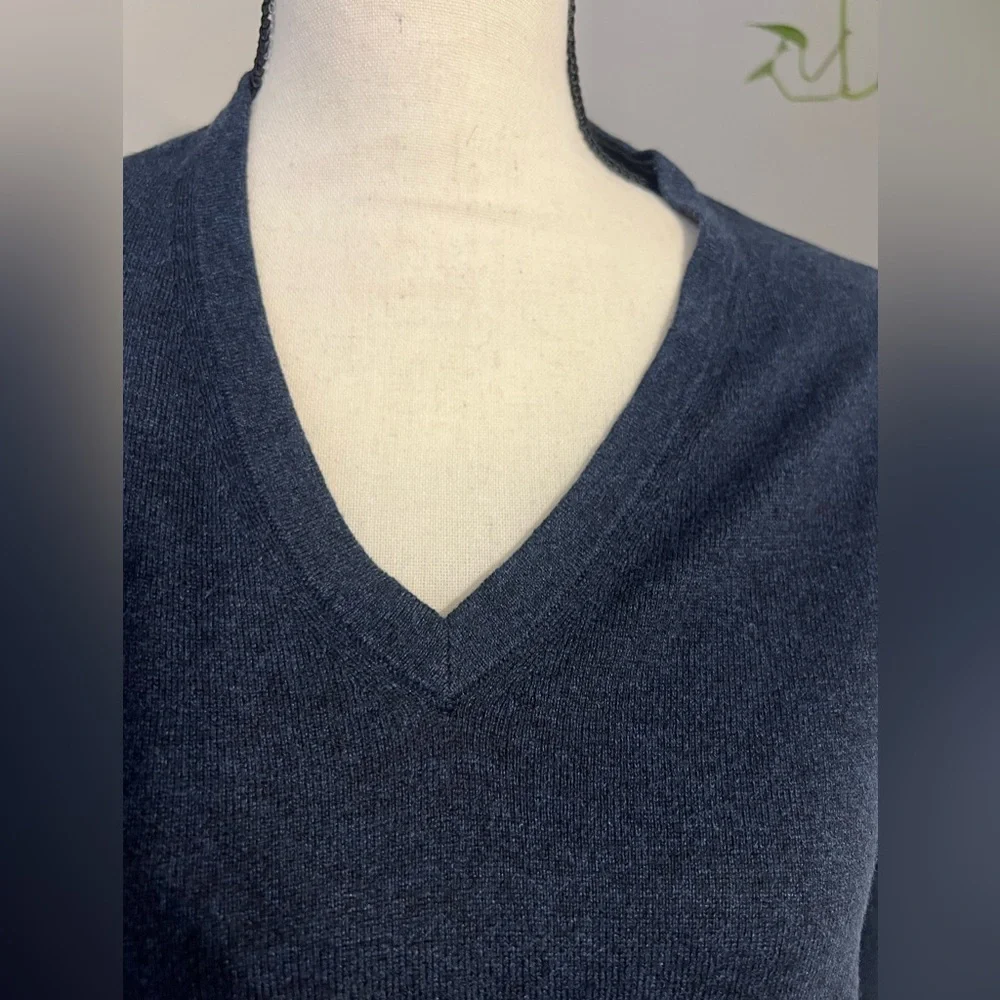 Banana Republic Charcoal V-Neck Sweater